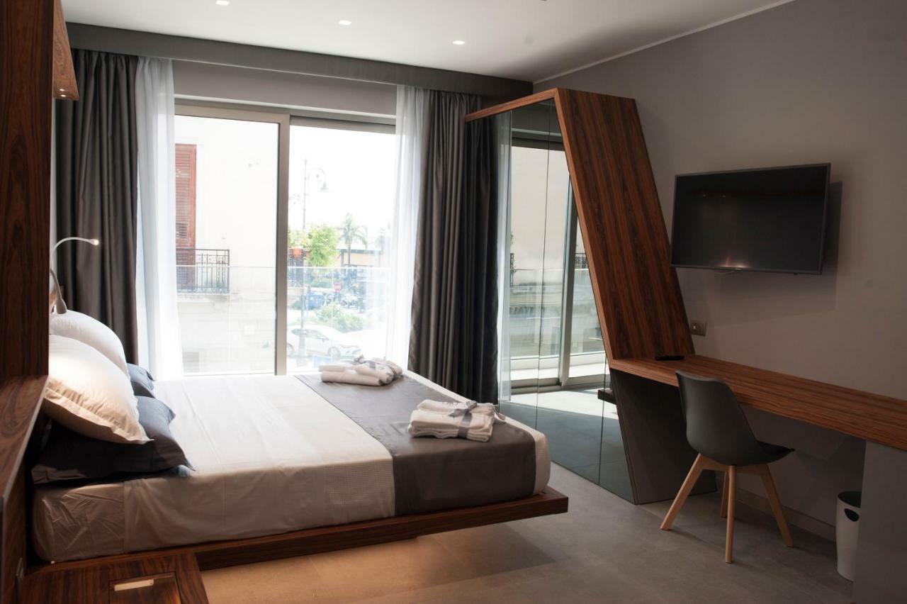 B&B Rakel Home 밀라초 외부 사진