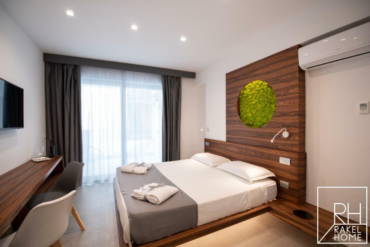 B&B Rakel Home 밀라초 외부 사진