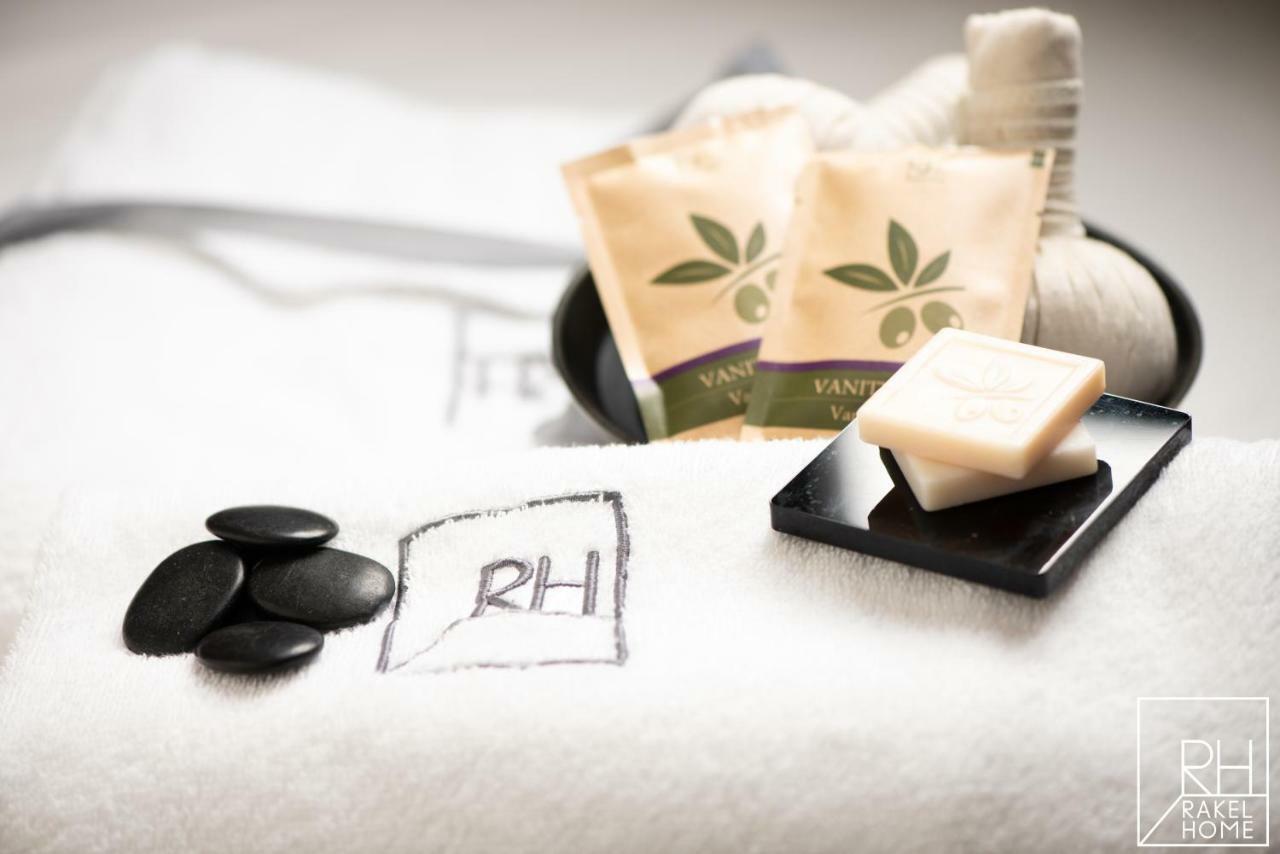 B&B Rakel Home 밀라초 외부 사진