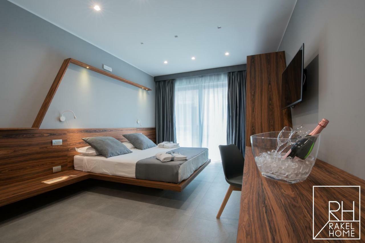 B&B Rakel Home 밀라초 외부 사진